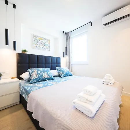 Daire Sea View In The Center With Free Parking