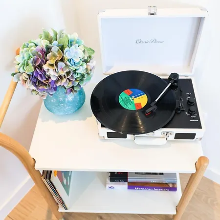 Sea View In The Center With Free Parking