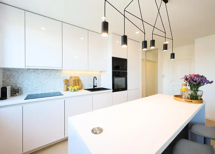 Sea View In The Center With Free Parking Apartment