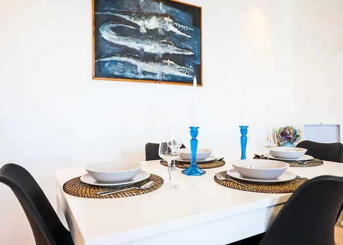 Apartment Sea View In The Center With Free Parking *