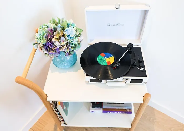 Sea View In The Center With Free Parking